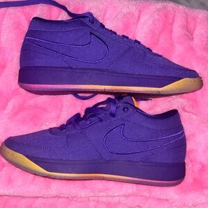 Nike Books Purple Canvas Low-Top Sneakers with Gold Accent